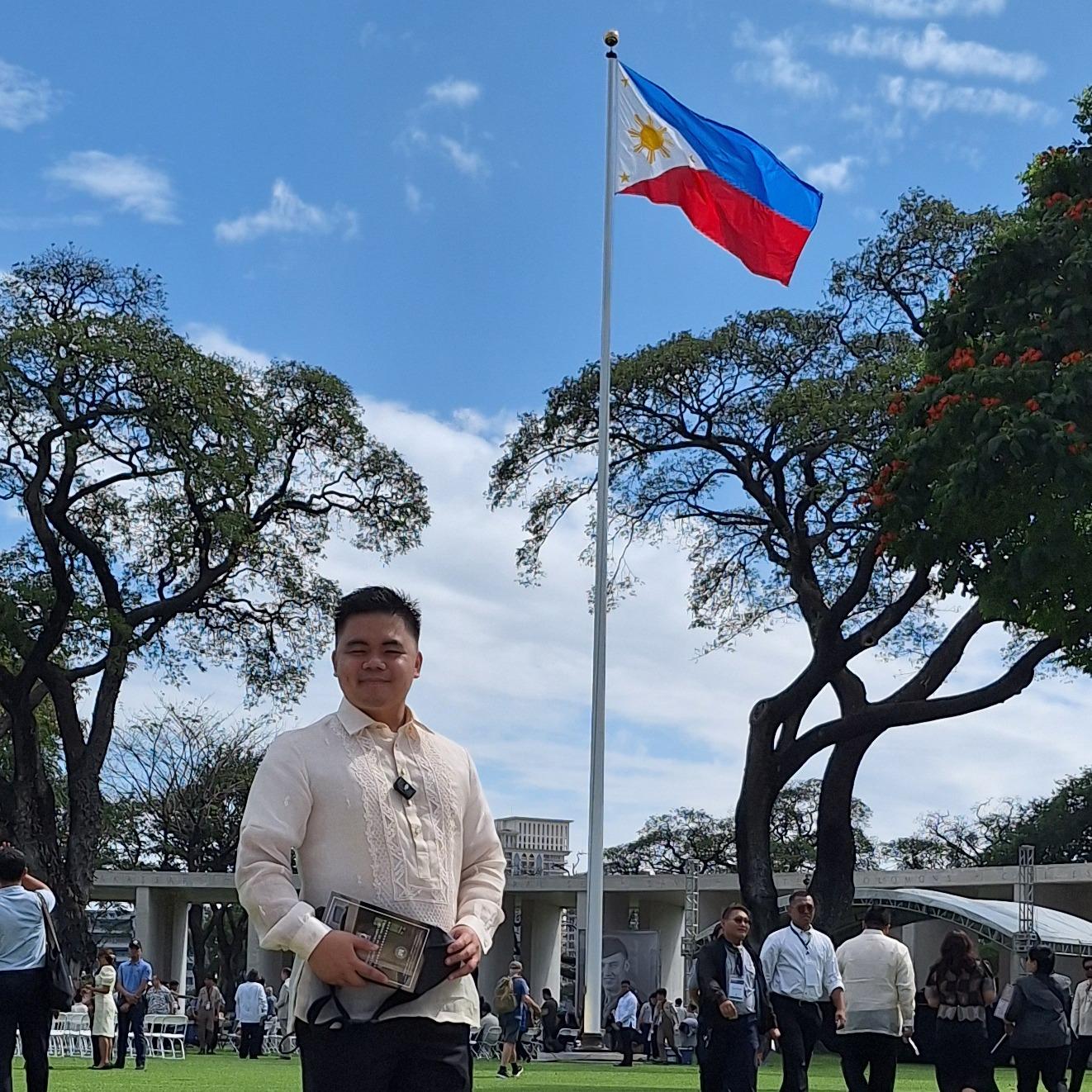 Jonas with @ 80th Anniversary of the Liberation of Manila